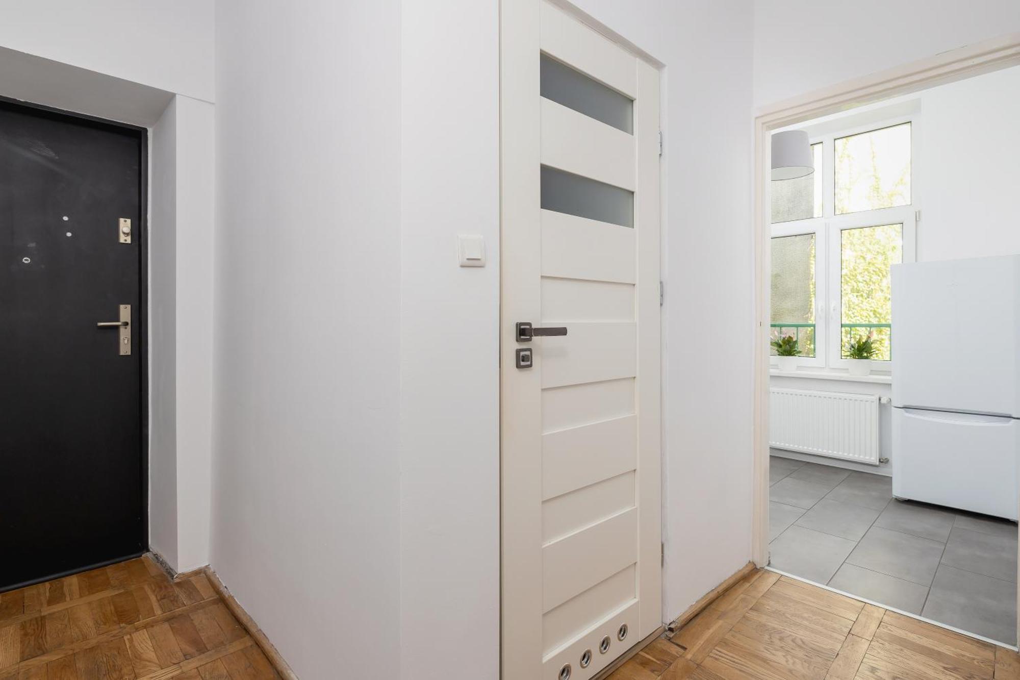 1-Bedroom Apartment With Balcony - Dluga 65 Krakow Luaran gambar