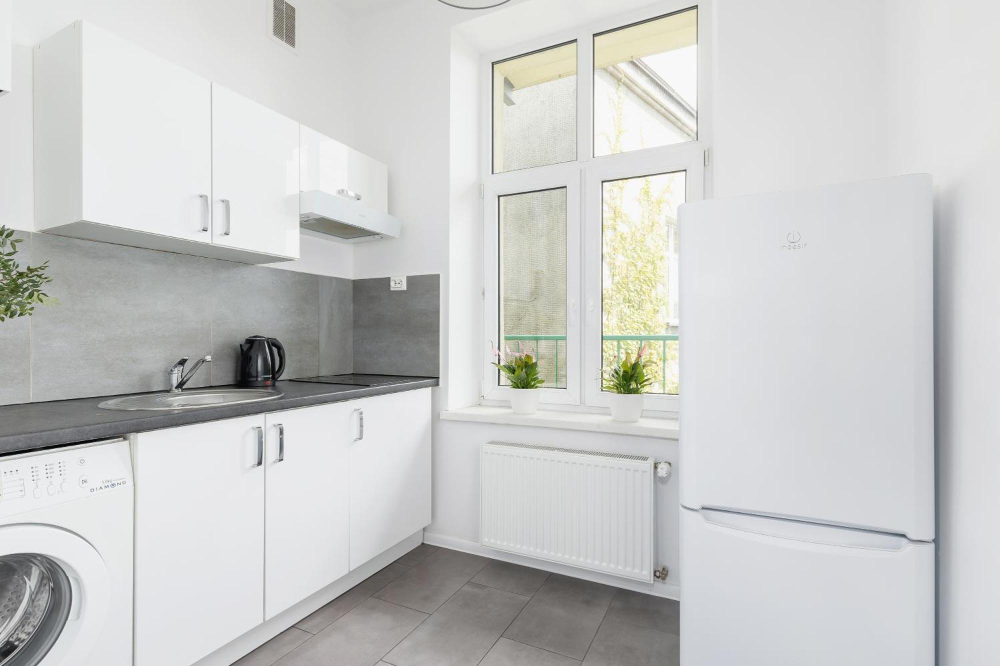 1-Bedroom Apartment With Balcony - Dluga 65 Krakow Luaran gambar