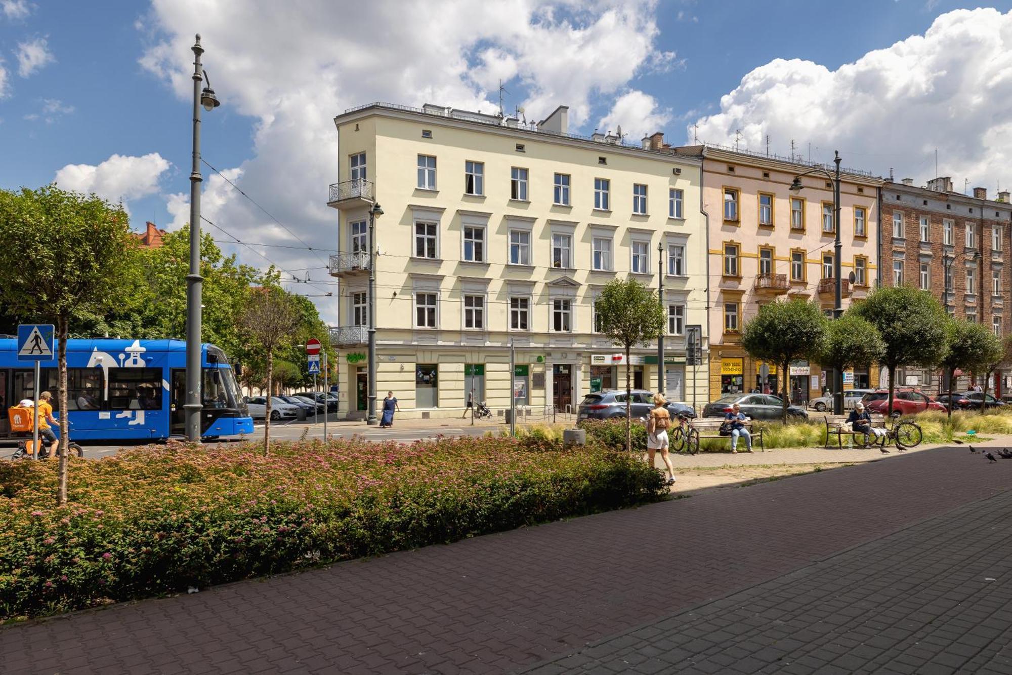 1-Bedroom Apartment With Balcony - Dluga 65 Krakow Luaran gambar